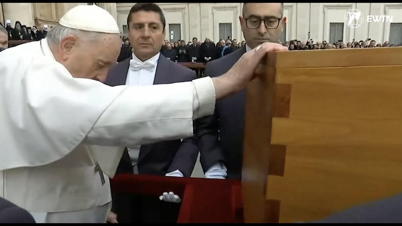 Pope Francis Gives Final Farewell To Pope Benedict Xvi In Vatican Funeral